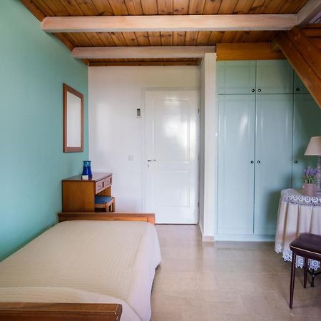 Vasilikos Garden Suites Luaran gambar