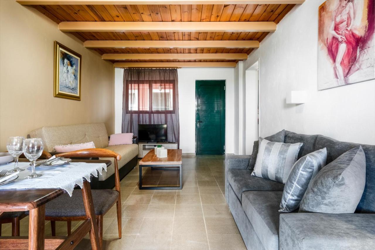 Vasilikos Garden Suites Luaran gambar